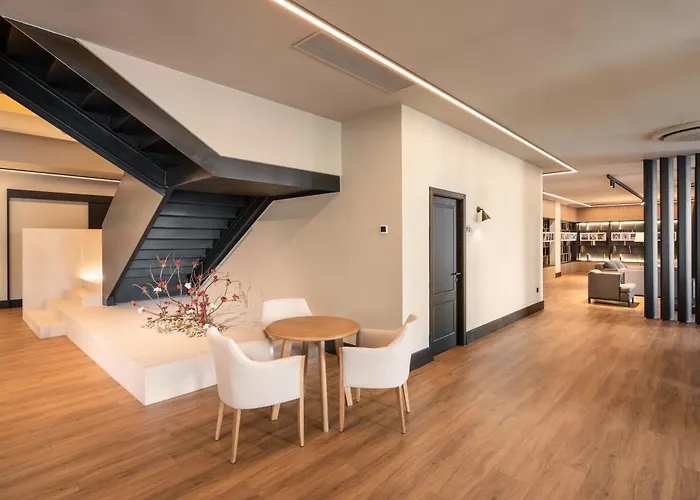 Exe Peregrino Hotel 4*